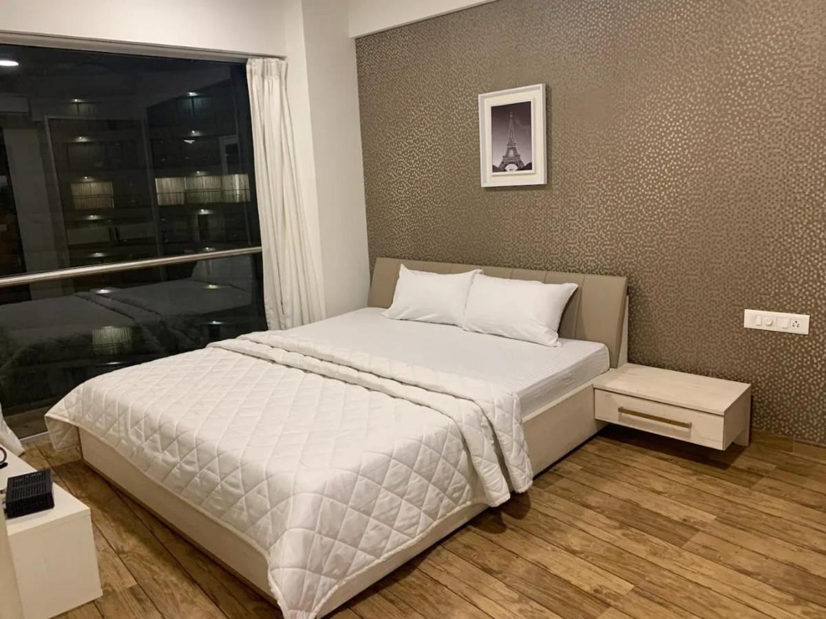 Honest Homes At Rajhans Belliza, Appartment Units Surat Ngoại thất bức ảnh